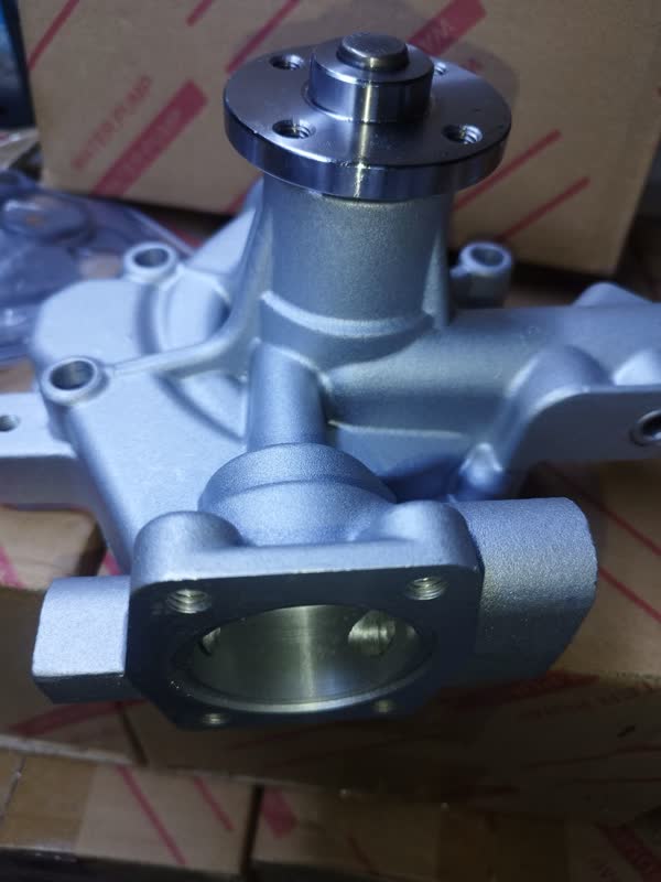 4D94E واتر پمپ لیفتراک کوماتسو